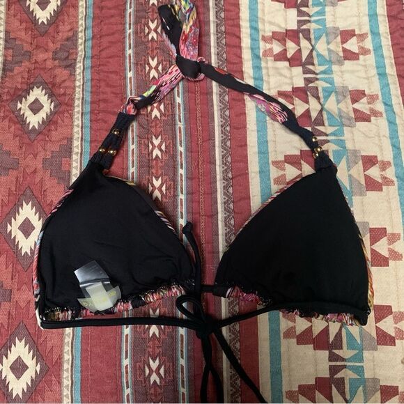 PilyQ Triangle Bikini Top Medium - Picture 4 of 5